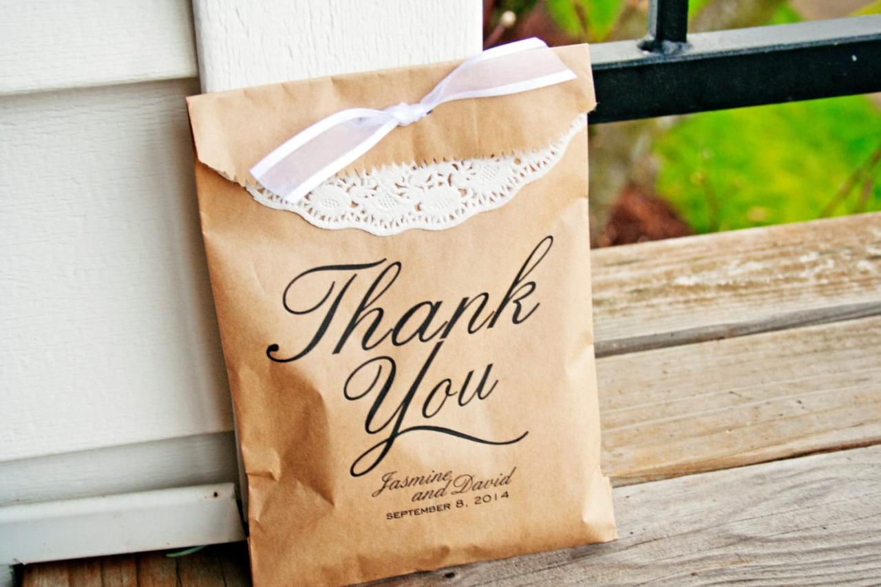 Sea ecológico con bolsas de papel de agradecimiento al por mayor: soluciones asequibles y sostenibles