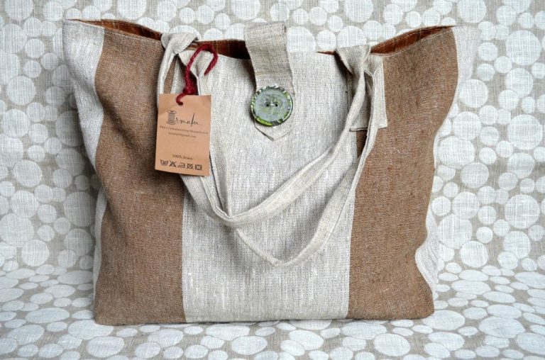Bolsos tote de lino: el accesorio imprescindible, elegante y sostenible